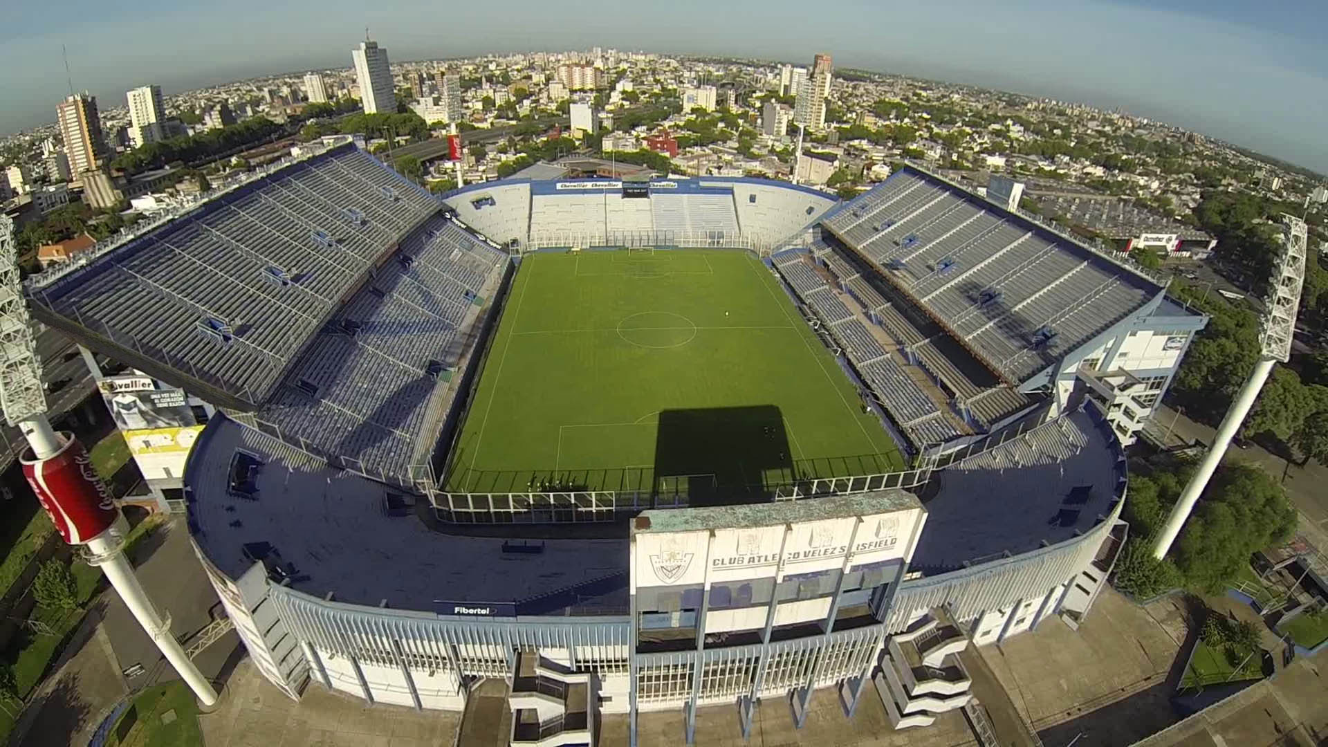  สนามแข่ง : Estadio José Amalfitani