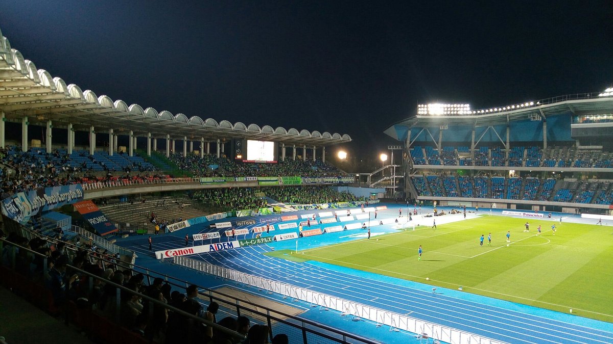 สนามแข่ง : Todoroki Athletics Stadium