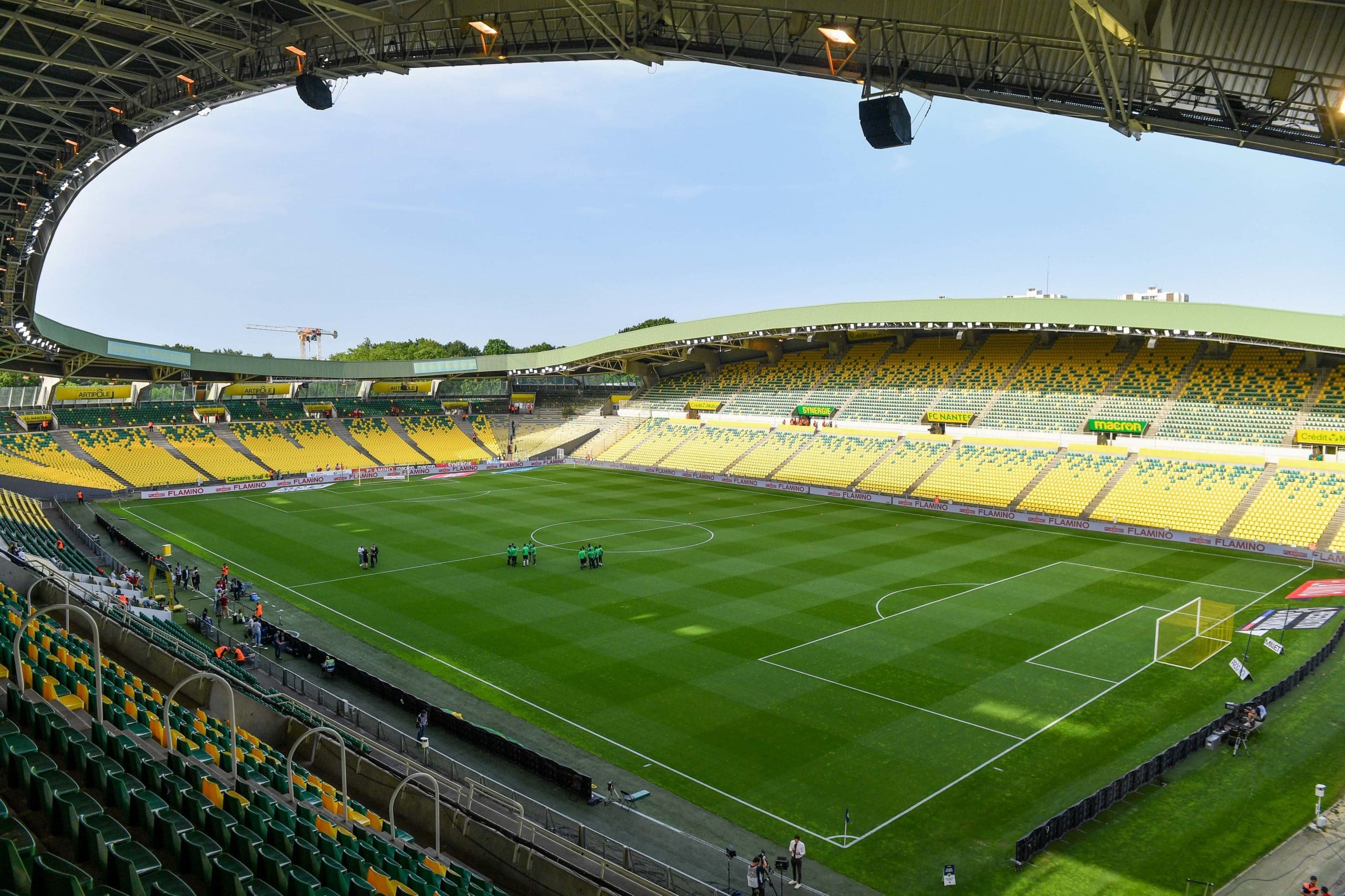 สนามแข่ง : Stade de la Beaujoire - Louis Fonteneau