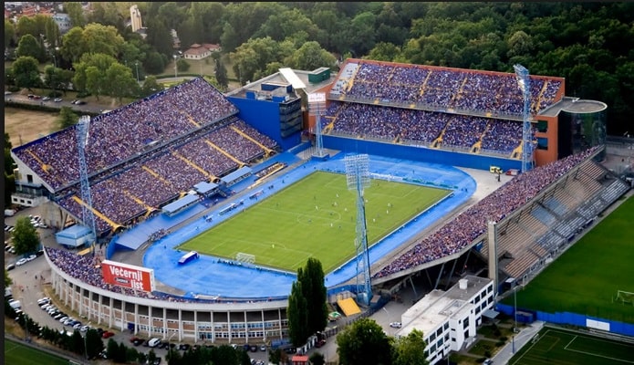 สนามแข่ง : Stadion Maksimir