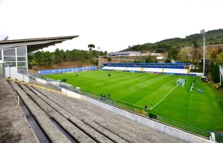 สนามแข่ง : Estádio do Vizela