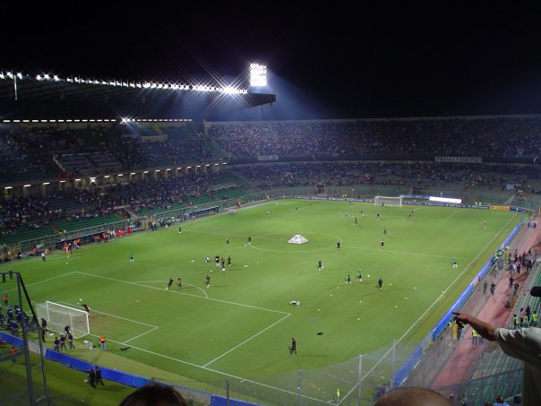 สนามแข่ง : Stadio Renzo Barbera