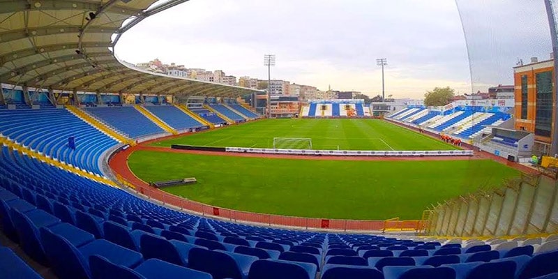 สนามแข่ง : Recep Tayyip Erdoğan Stadium