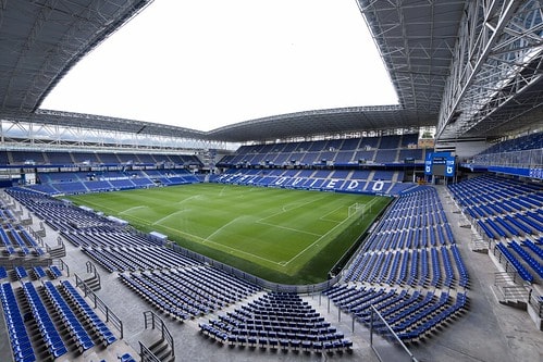 สนามแข่ง : Estadio Carlos Tartiere