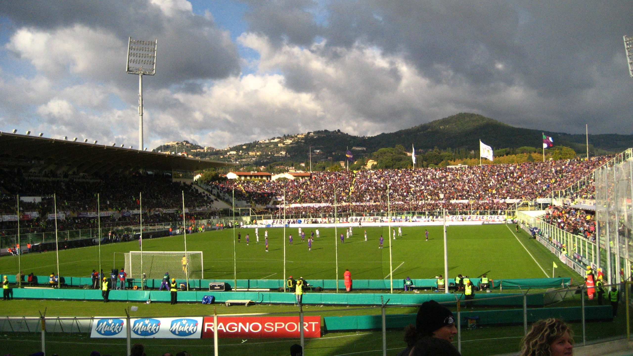 สนามแข่ง : Stadio Artemio Franchi