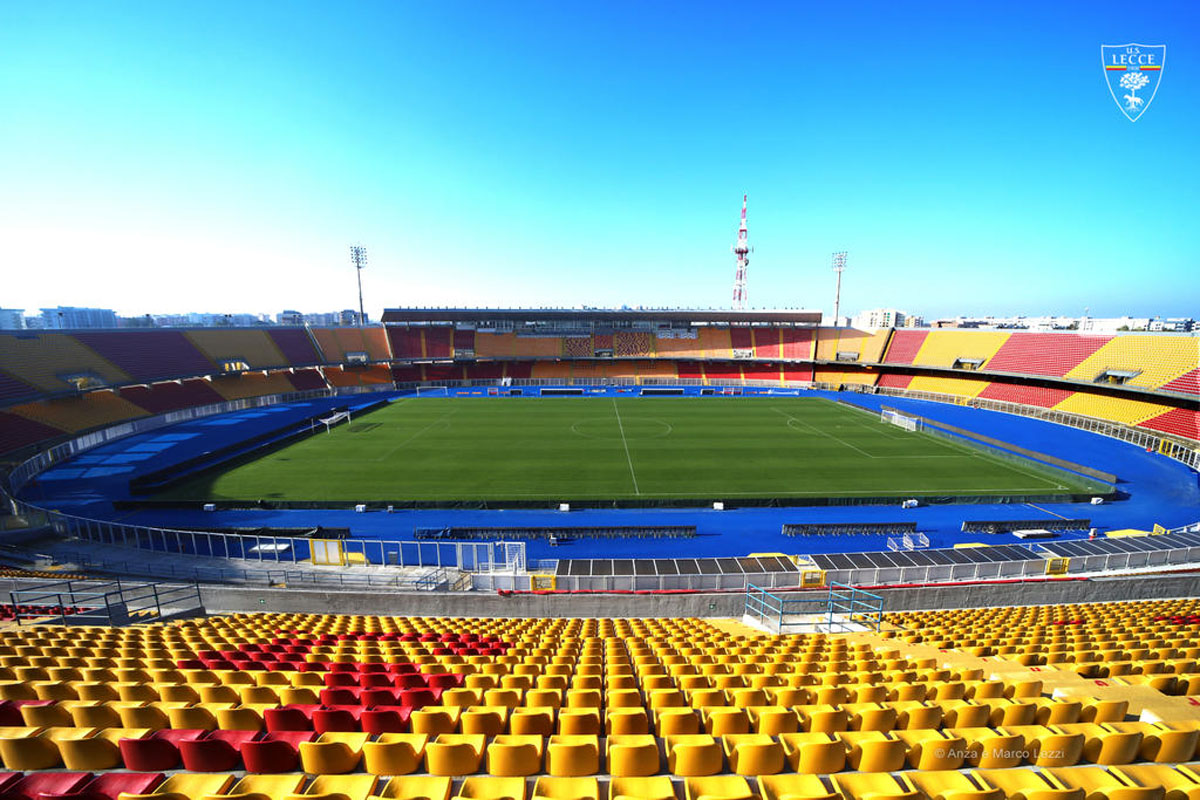 สนามแข่ง : Stadio Comunale Via del Mare