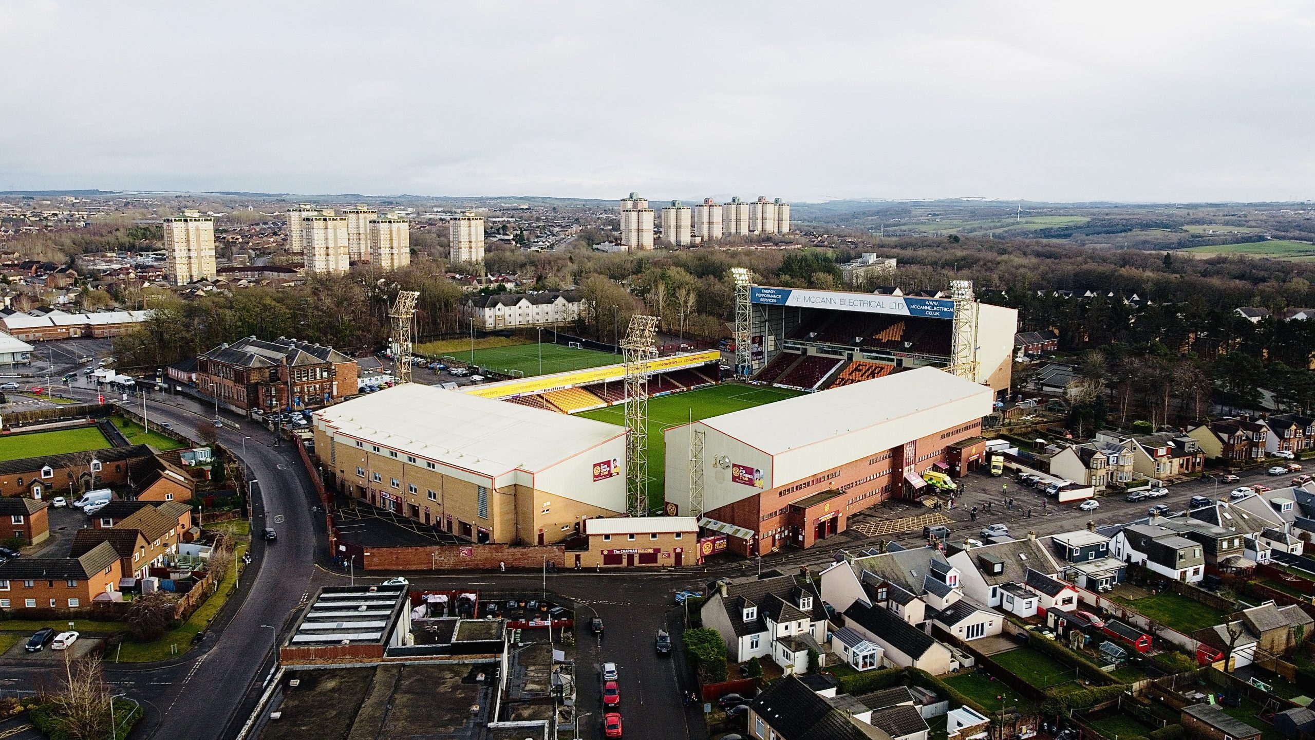 สนามแข่ง : Fir Park