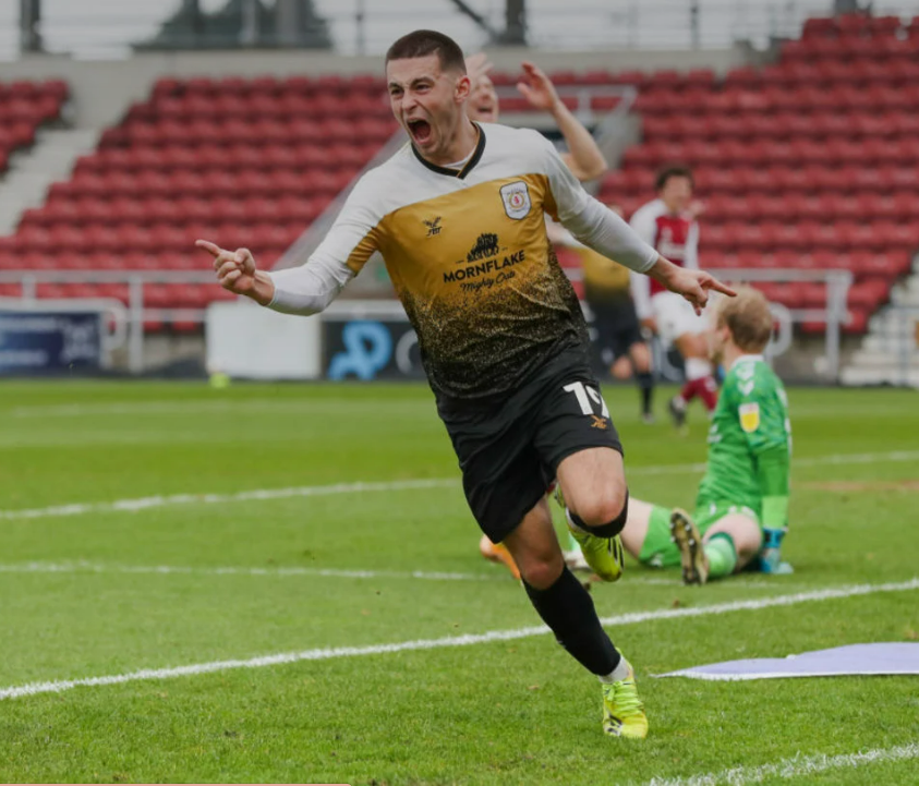 ผลงานล่าสุดของ ครูว์ อเล็กซานดร้า