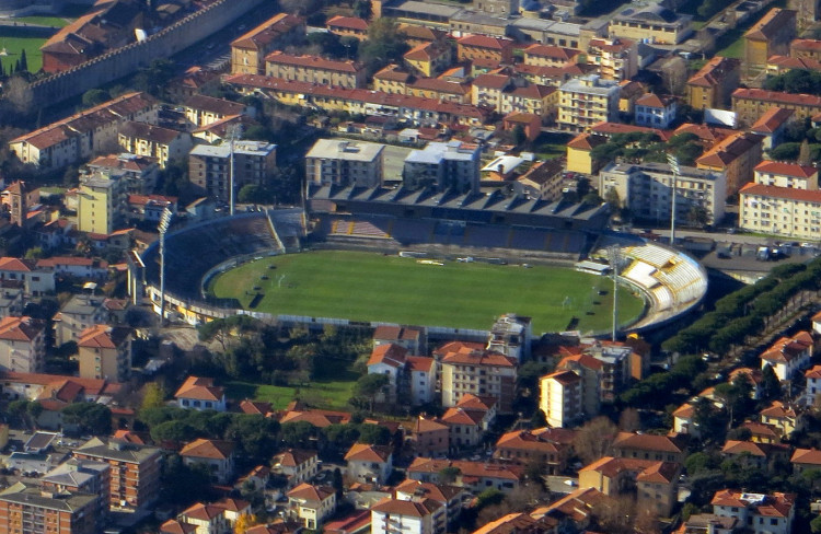 สนามแข่ง : Arena Garibaldi – Stadio Romeo Anconetani