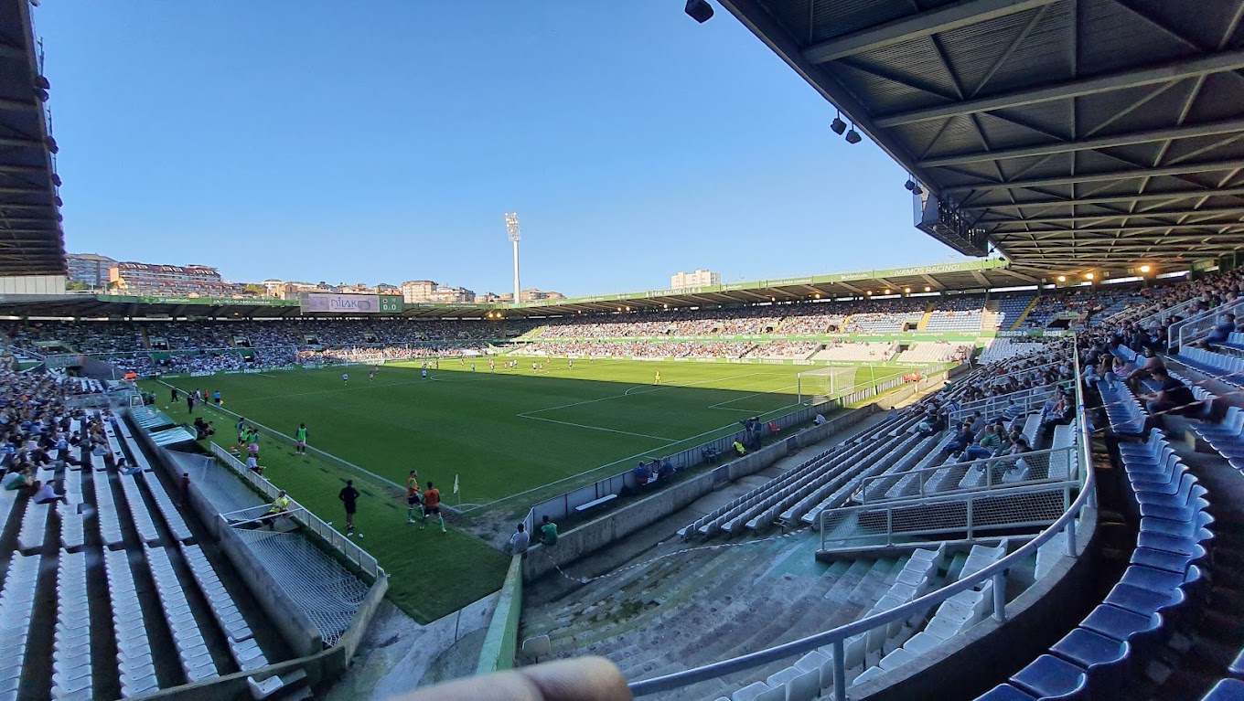 สนามแข่ง : Campos de Sport de El Sardinero