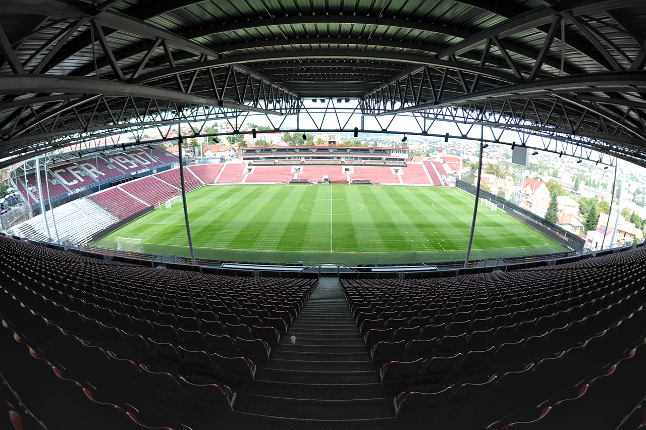 สนามแข่ง : Stadionul Dr. Constantin Rădulescu