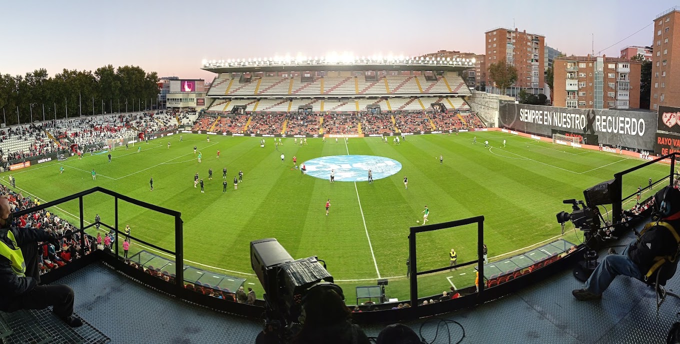 สนามแข่ง : Estadio de Vallecas