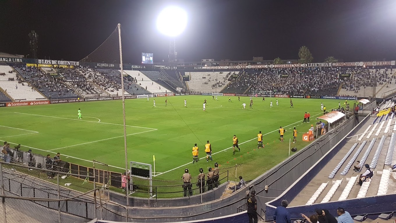 สนามแข่ง : Estadio Alejandro Villanueva